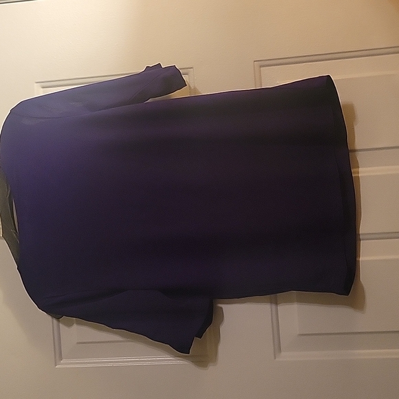 Top - Picture 3 of 3